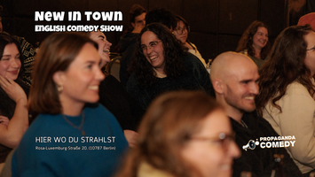 New in Town – The Social English Comedy Show by Alexanderplatz